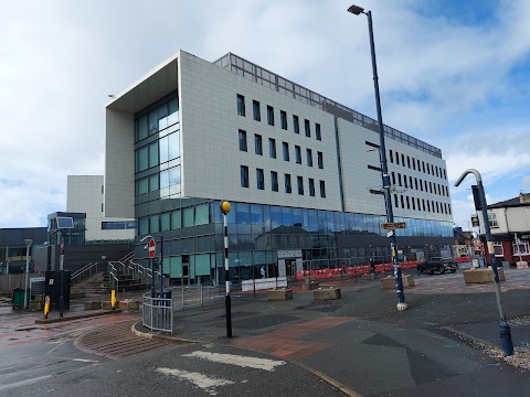 Tameside College - Tameside One