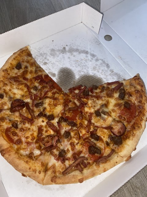 Ellie's Pizza