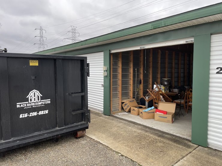 Black Barn Dumpsters, Grand Rapids, MI