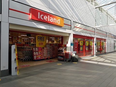 Iceland Supermarket Rugby