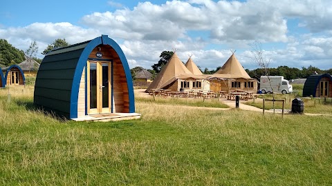 Alton Towers Stargazing Pods