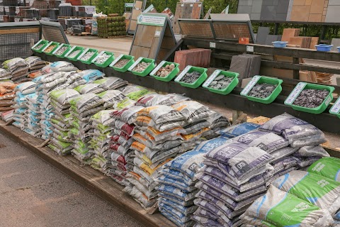 Gardeners World and Building Supplies Ltd