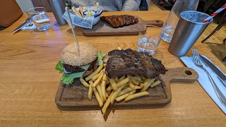 Ribs & Burgers Teddington