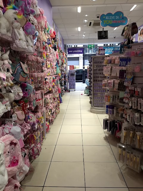 Claire's