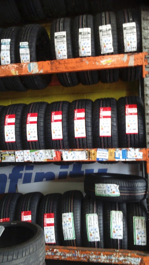 Hi-Speed Tyres