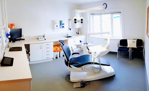 Abercorn Dental Care - Dr Andy Davies & Associates