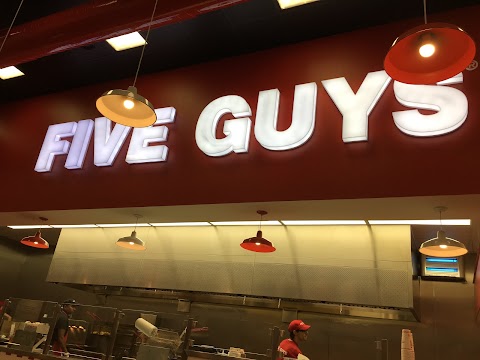 Five Guys Reading