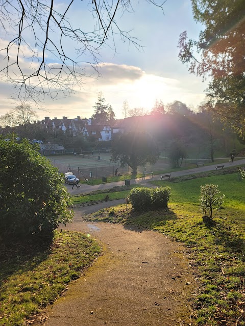 Cwmdonkin Park