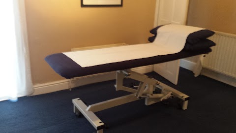 Andrea Lecky, Osteopath in Weybridge