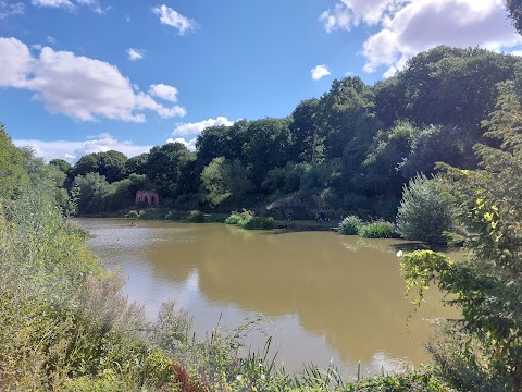 Risby Park Fishing Ponds (Fishing Dawn till Dusk) & Folly Lake Cafe