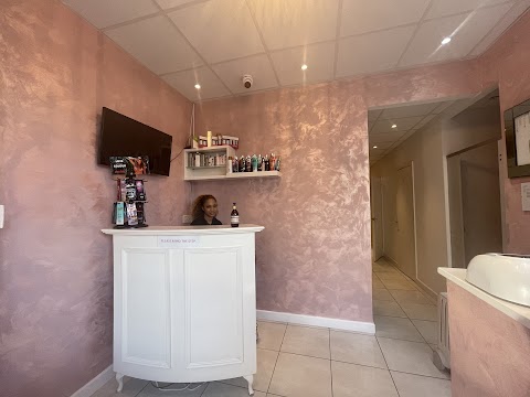 Just Beauty Lounge