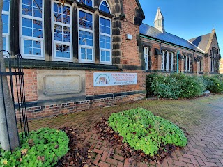 Victoria Community School