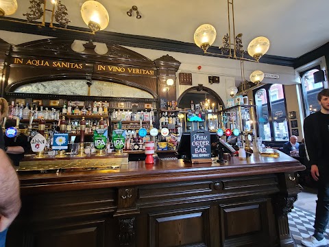 The Stanhope Arms