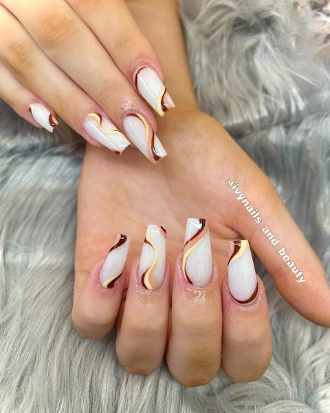 Ivy Nails