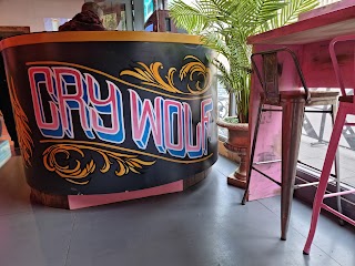 Neon Wolf Tattoo Studio