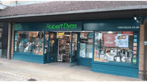 Robert Dyas Woodley