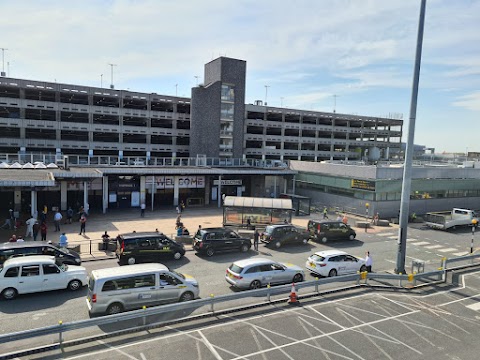 Manchester Airport Taxi