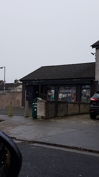 Leos Newsagents