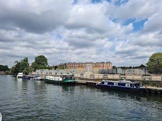 Hampton Court Landing Stage - Thames River Boats