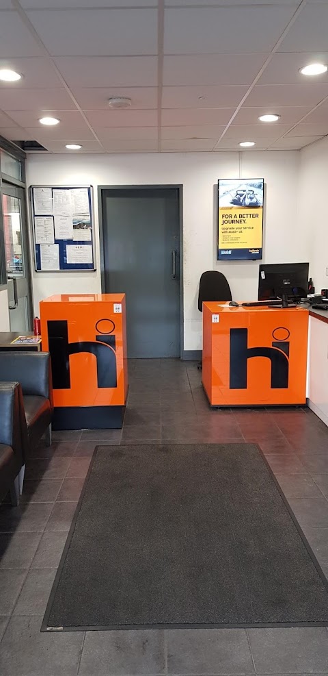 Halfords Autocentre Cheadle