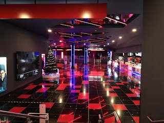 Cineworld Rushden Lakes & IMAX