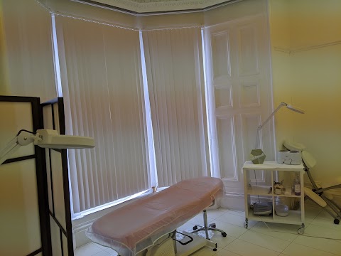 Karla Teaz Permanent Makeup and beauty Clinic