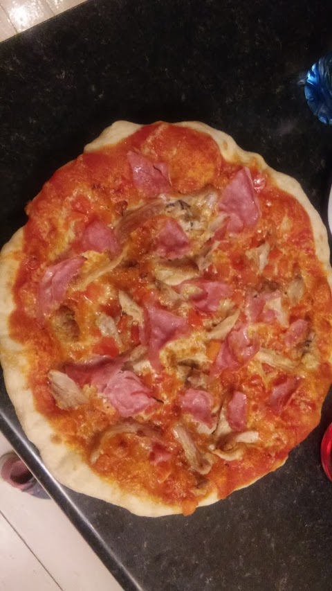 Domino's Pizza - Milton Keynes - Bletchley