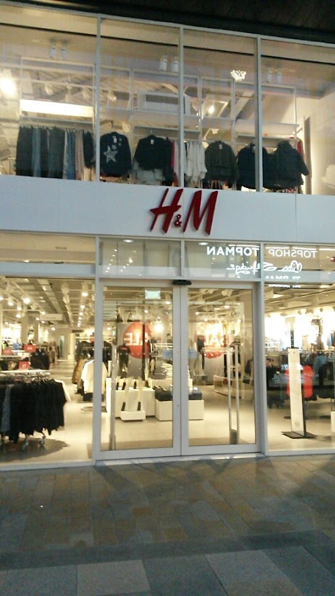 H&M