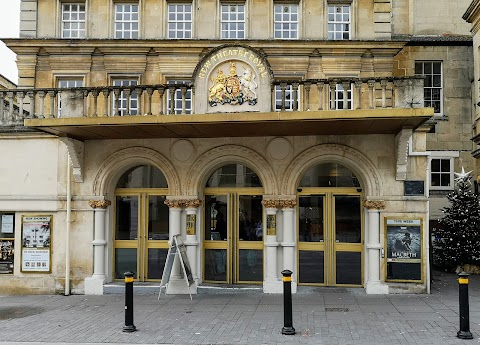 The Theatre Royal Bath Theatre School