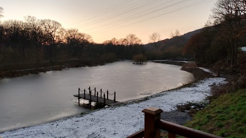 Waterside Lodges