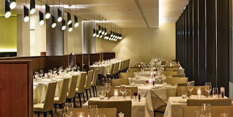 DoubleTree by Hilton London - Tower of London