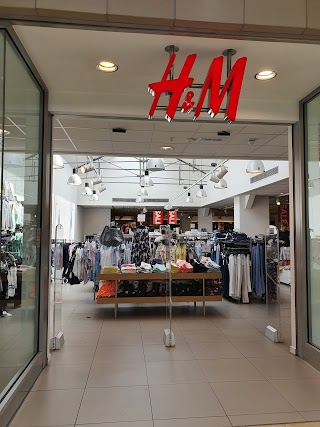 H&M