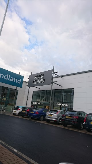 River Island