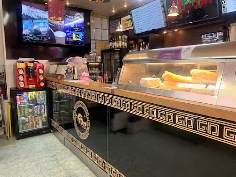 Golden Dragon Takeaway (GD BOX) & Off Licence, 2018 British Takeaway Award in Wales Winner