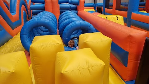 TopJump Inflatable Park MK