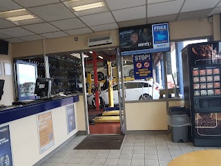 Kwik Fit - West Bromwich