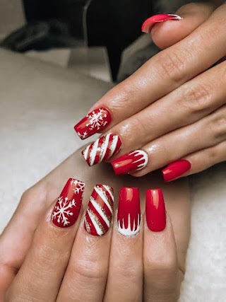 Divinity Nails & Beauty