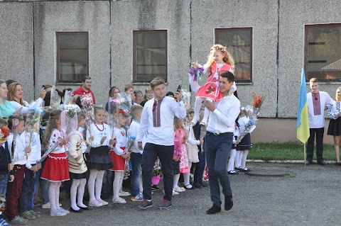 Воловецька ЗОШ І-ІІІ ступенів