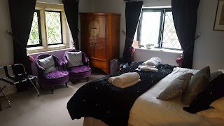 Bath Lodge Castle B&B