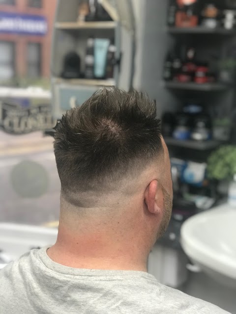 Mario's j Barber