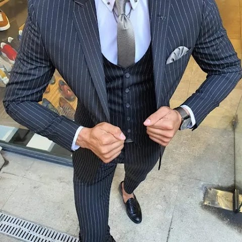 VivaldiPro Menswear Hire, Bespoke Suits, Tailoring/Alterations and Dry Cleaning Services.