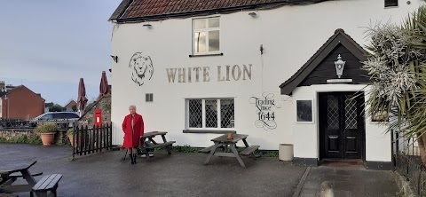 White Lion Hotel