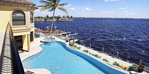 Waterside Villas with Boats