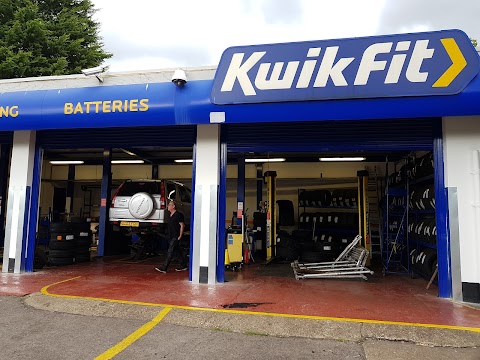 Kwik Fit - London - Hendon - Great North Way