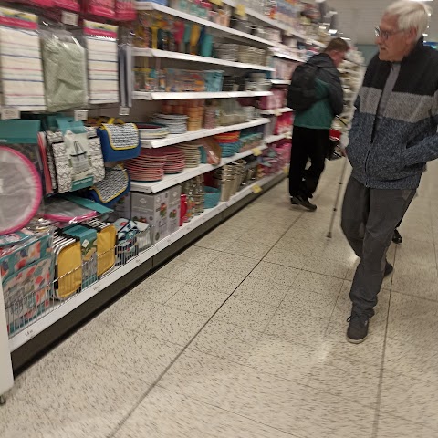 Home Bargains