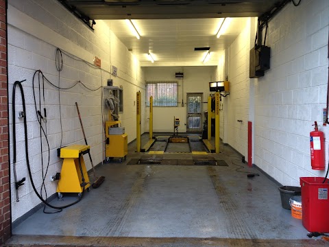 Ruddington Garage