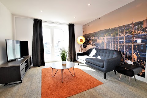 Brunels Loft | Serviced Apartments | Your Apartment