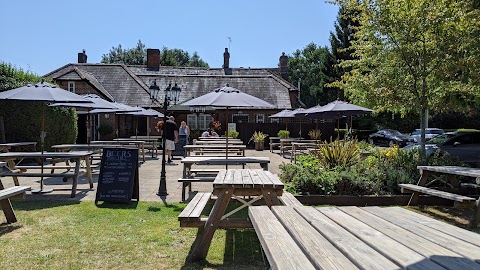 The Bear & Ragged Staff, Romsey