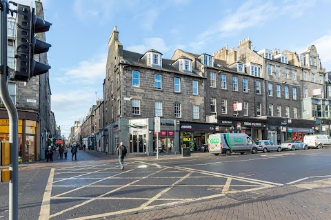 Edinburgh city centre Tony apartment