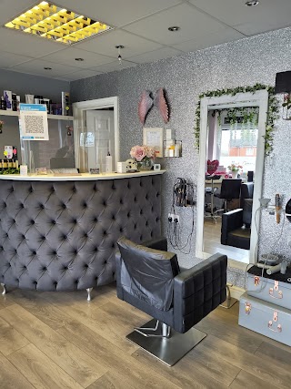 Hair Chic Boutique